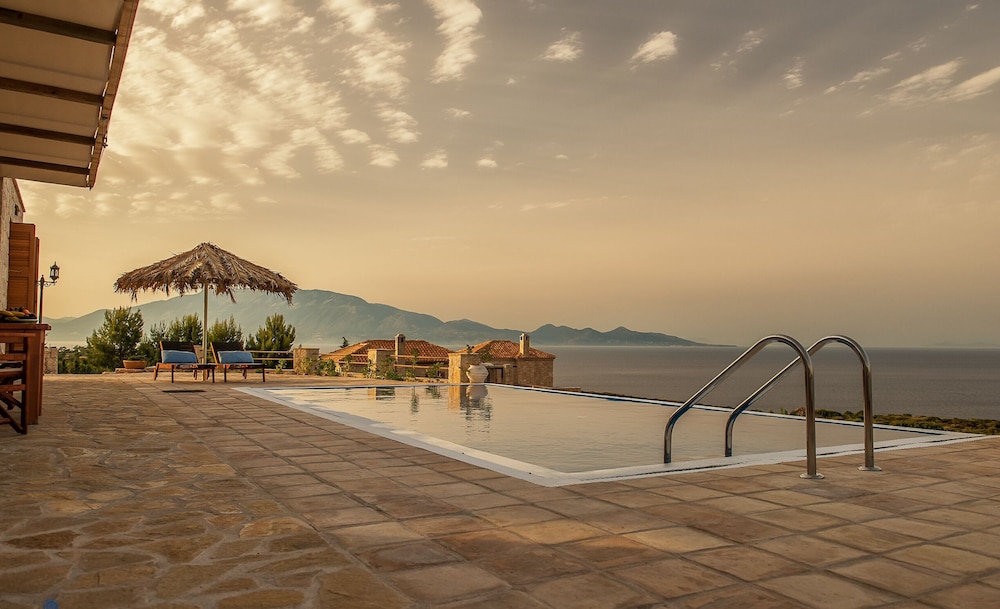 Blue Caves Villas