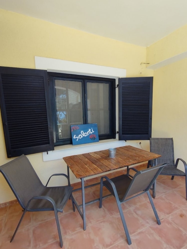 Garden Studio by the sea view 3