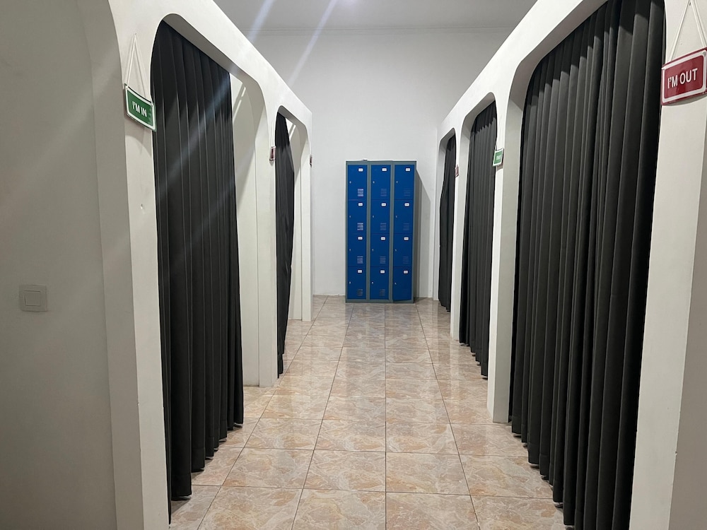 Wanderlust Hostel Kuta Mandalika