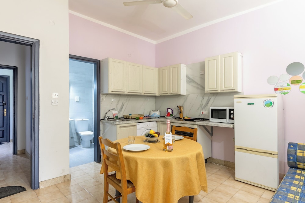 Exiles Bay - Stefanella Apart 6