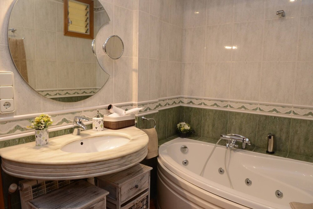 Villa Balneari Resort Casa Vacances Per Famílies Chalet Casa Rural