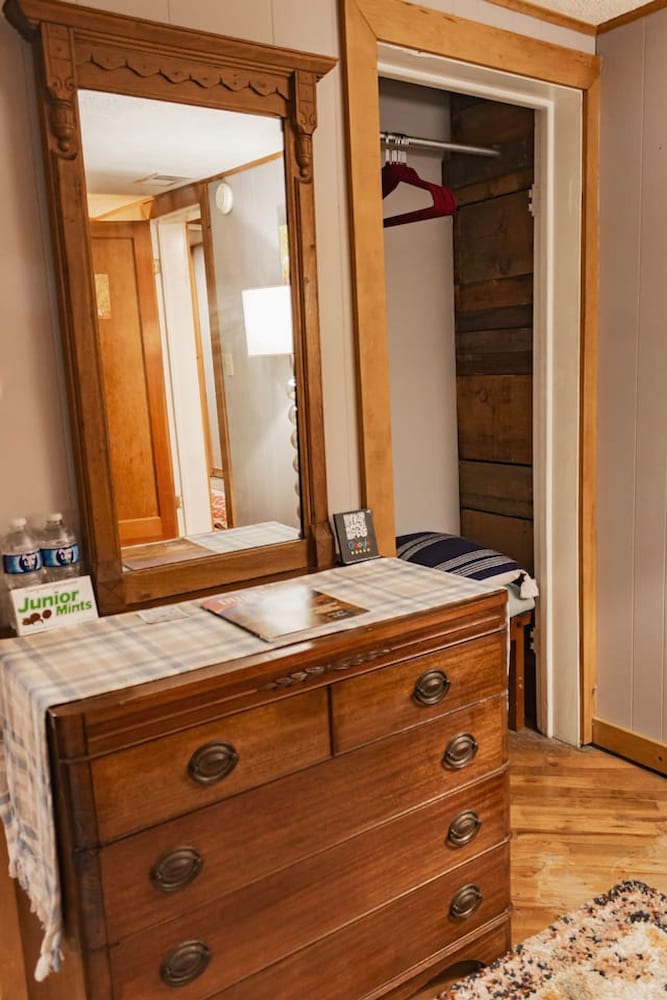Columbine Roadhouse-4br Mountain Retreat Near Durango