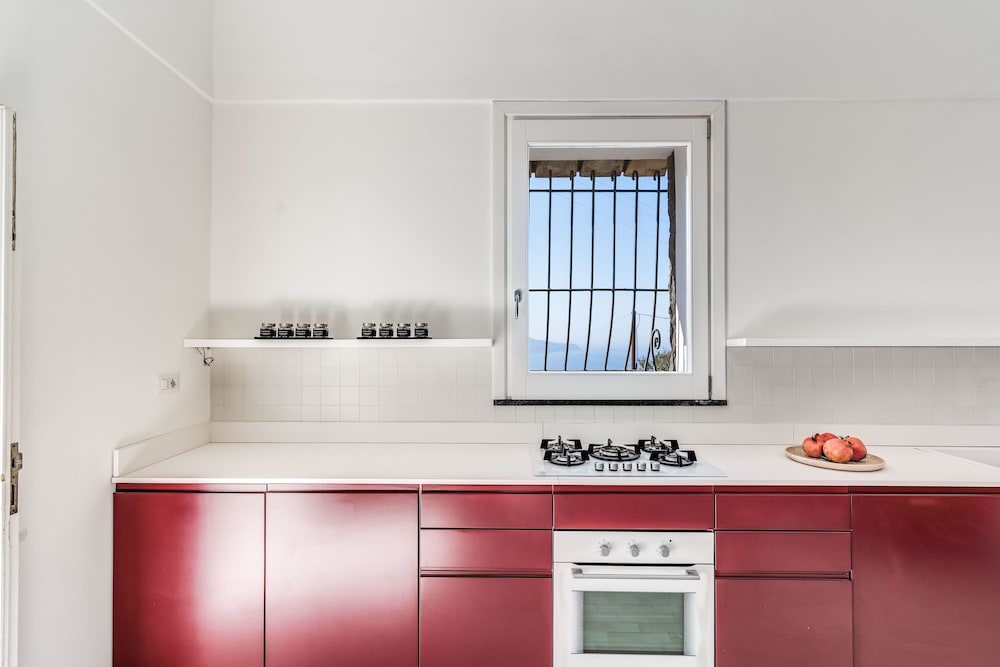 Giulia 2 Villa Apartment Shared Pool Sea Views