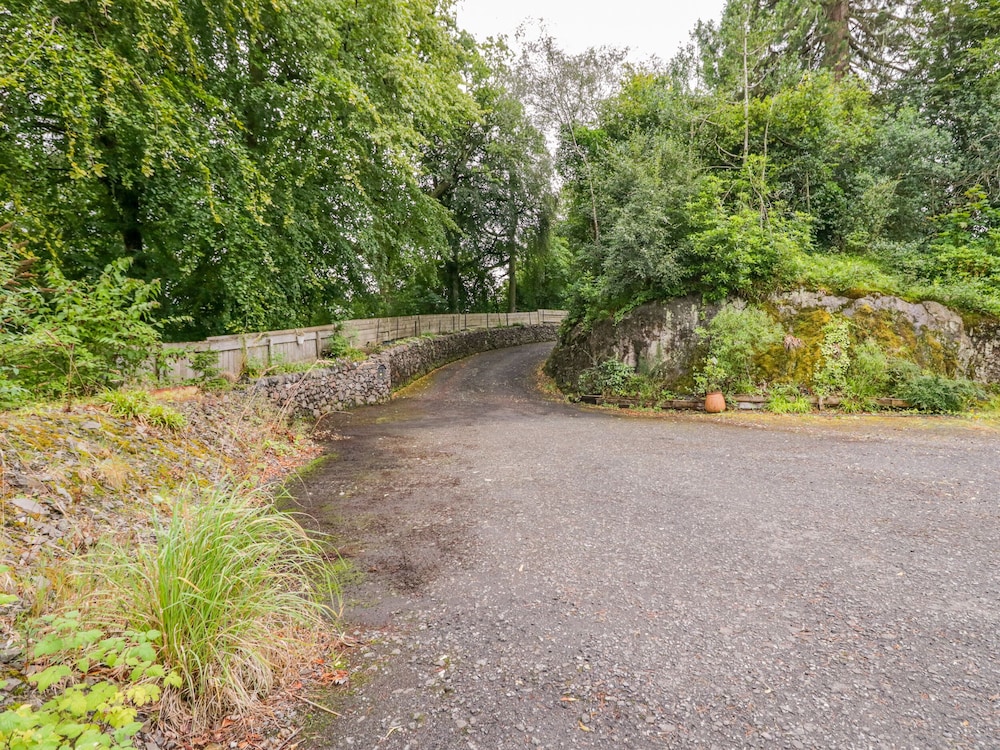 Woodland Villa