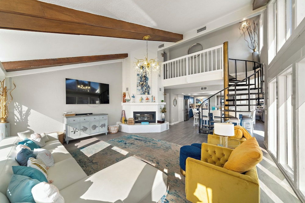 Captain's Manor by Ryson Vacation Rentals