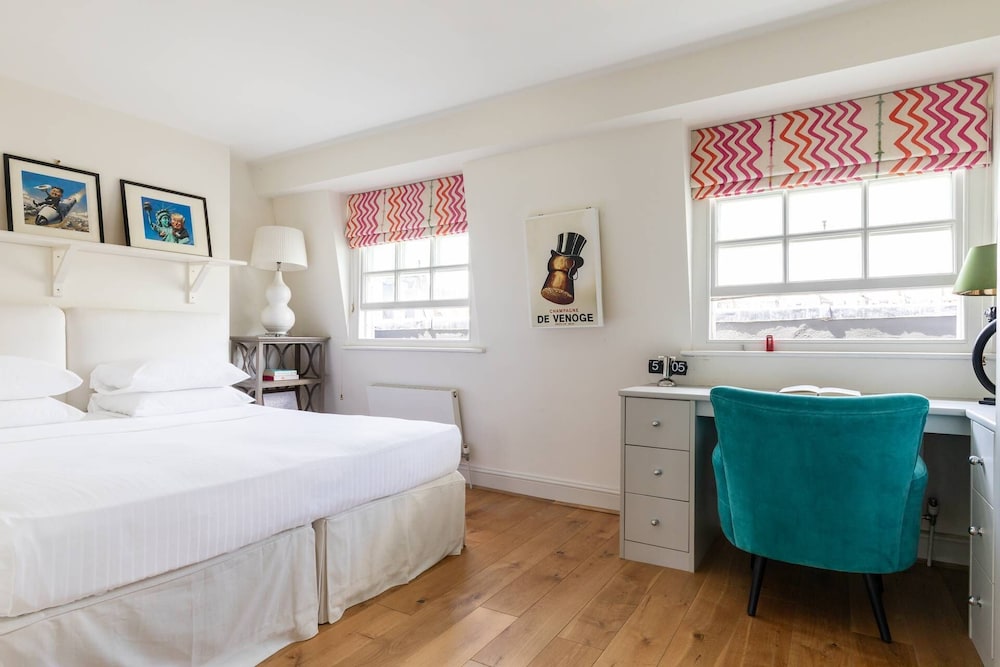 Clarendon Street by Onefinestay