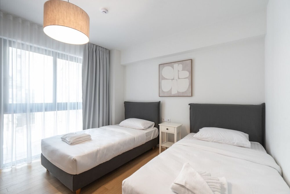 LIV Athinum 1 - Luxury Apartment 1C