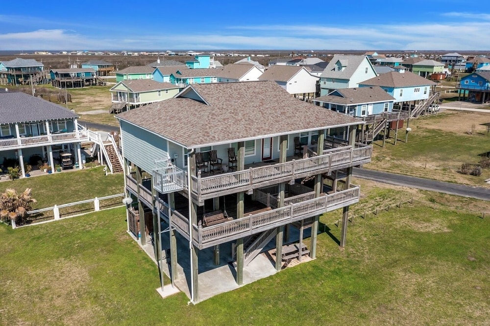 La` Bella Vie 3 Bedroom Home