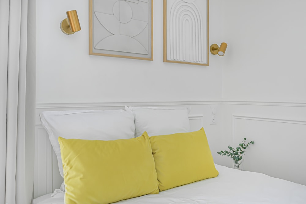JIJI Suites