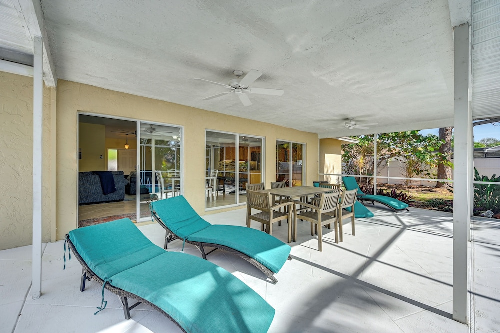 Hot Tub & Heated Pool: Bonita Springs Getaway!