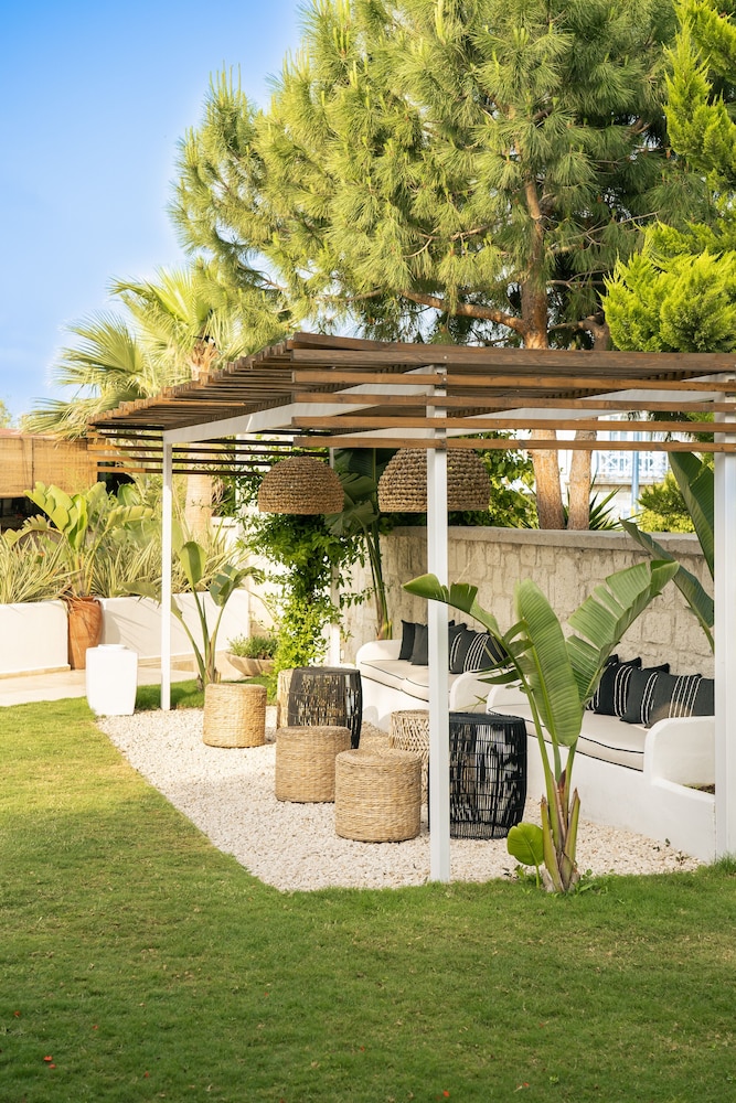 Art Alacati - Image 36