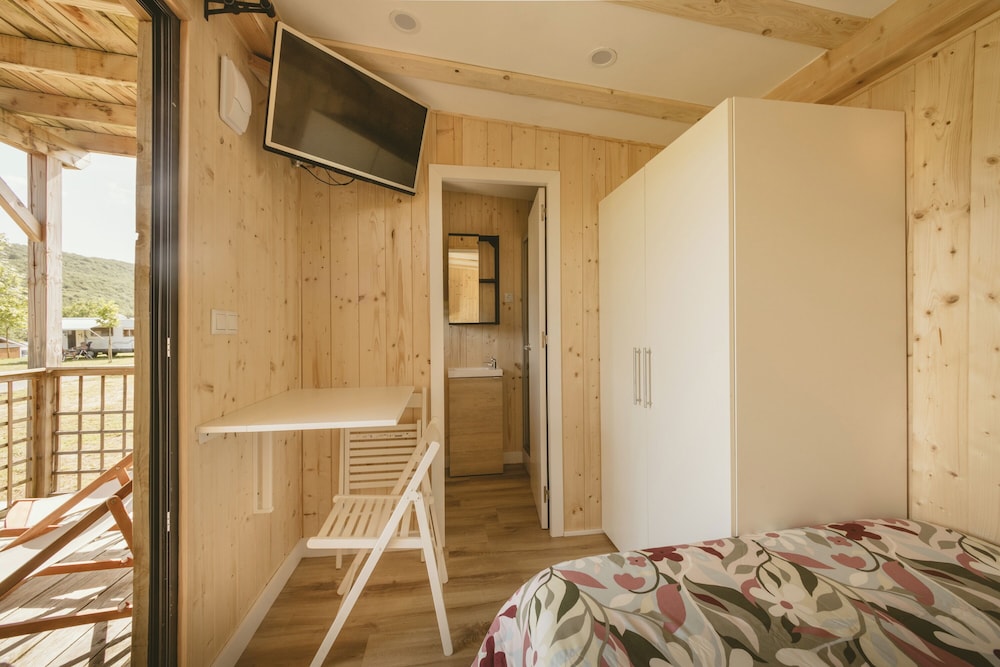 CAMPING IZARPE