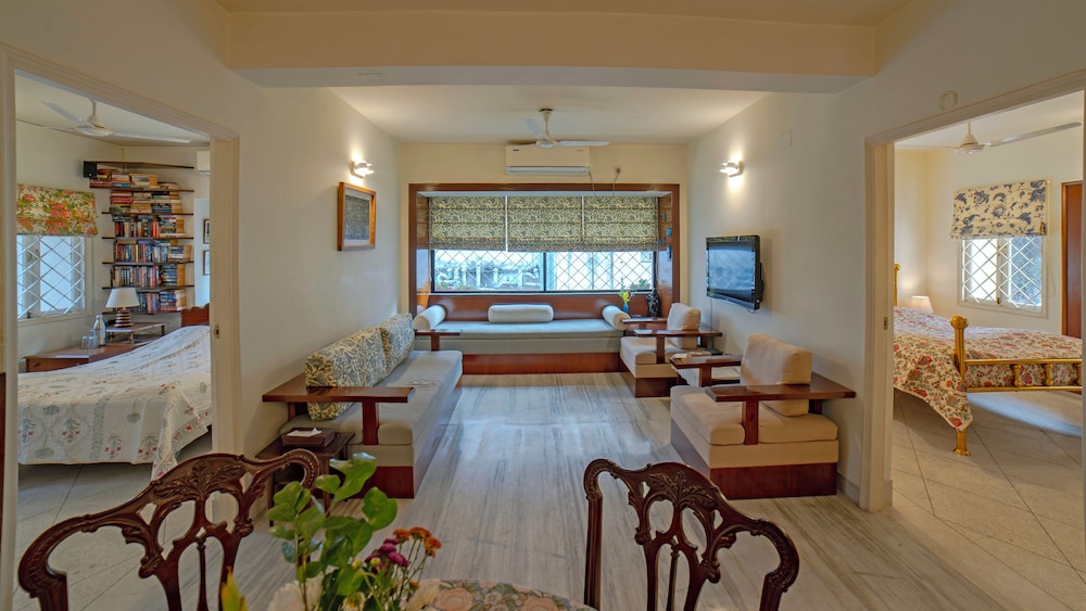 Yellowbrick-Calcutta's Freshest BnB