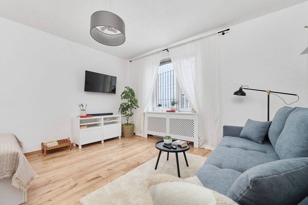 Railway Station Apartment by Renters view 4