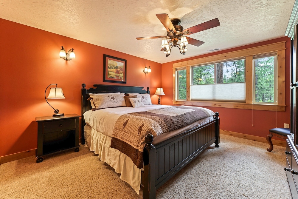 4 Red Fir 6 Bedroom Home