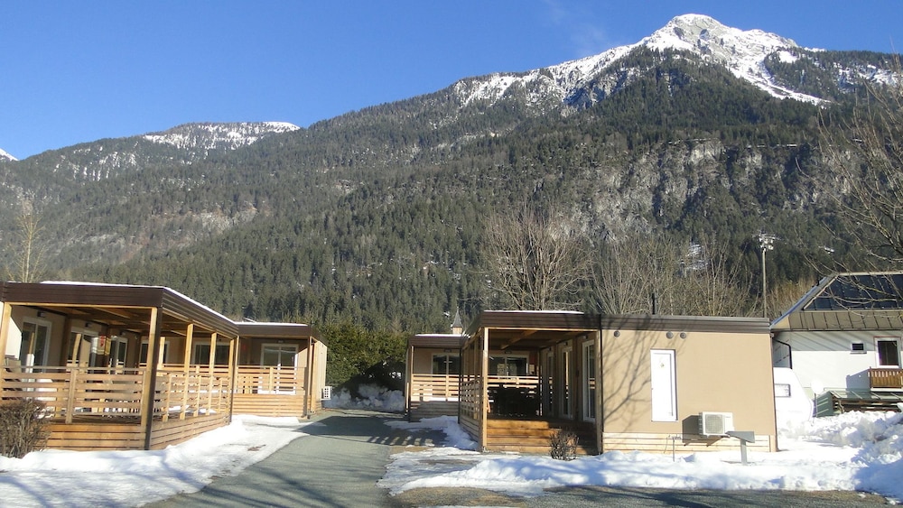 Schluga Spa Apartments & Mobile Homes