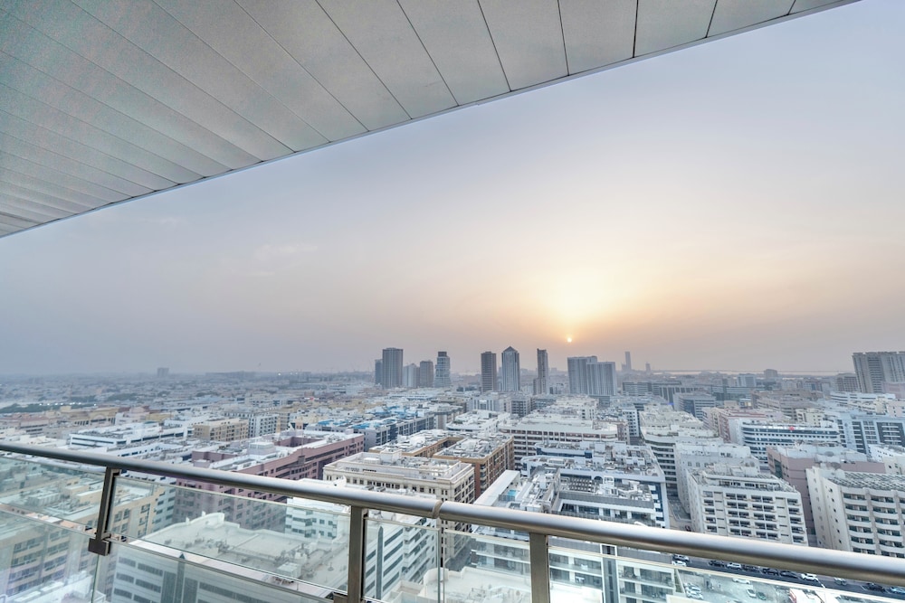 Luxury Homestay Near Dubai WTC