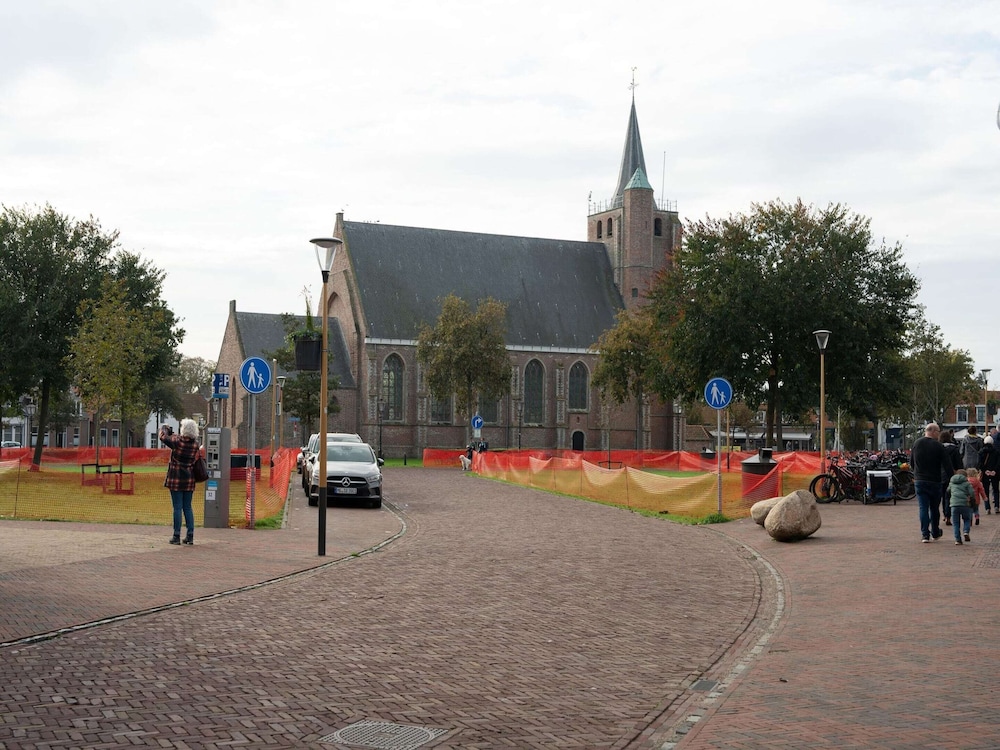 Photo 9