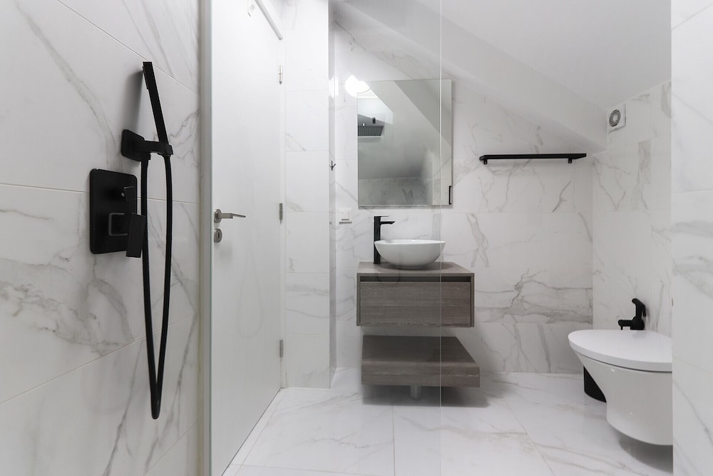 Rato Prime Terrace BY Homing