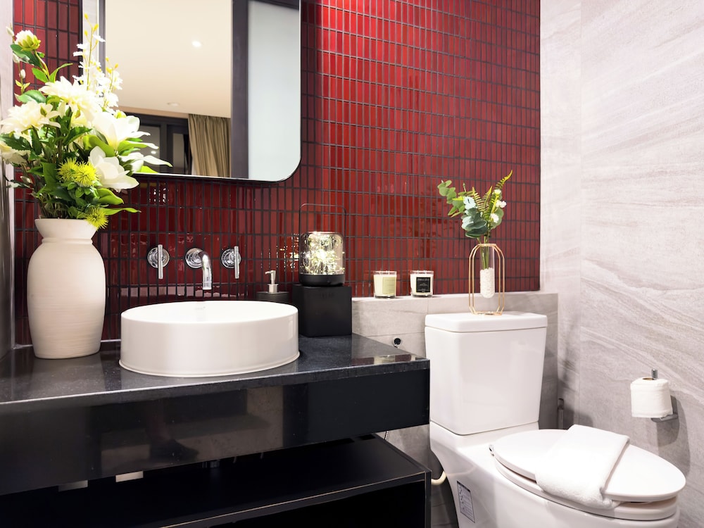 Luxury 2 Bed Room Sea View With Large Bath Tub In Balcony