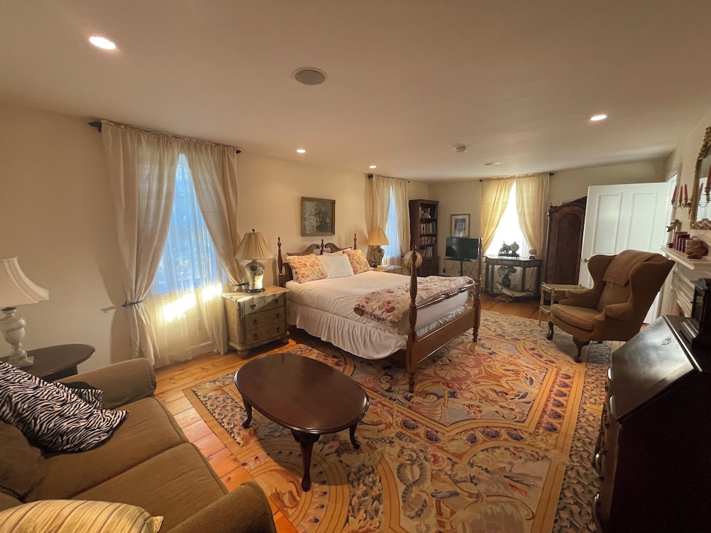 Dodds Brick House Bed & Breakfast
