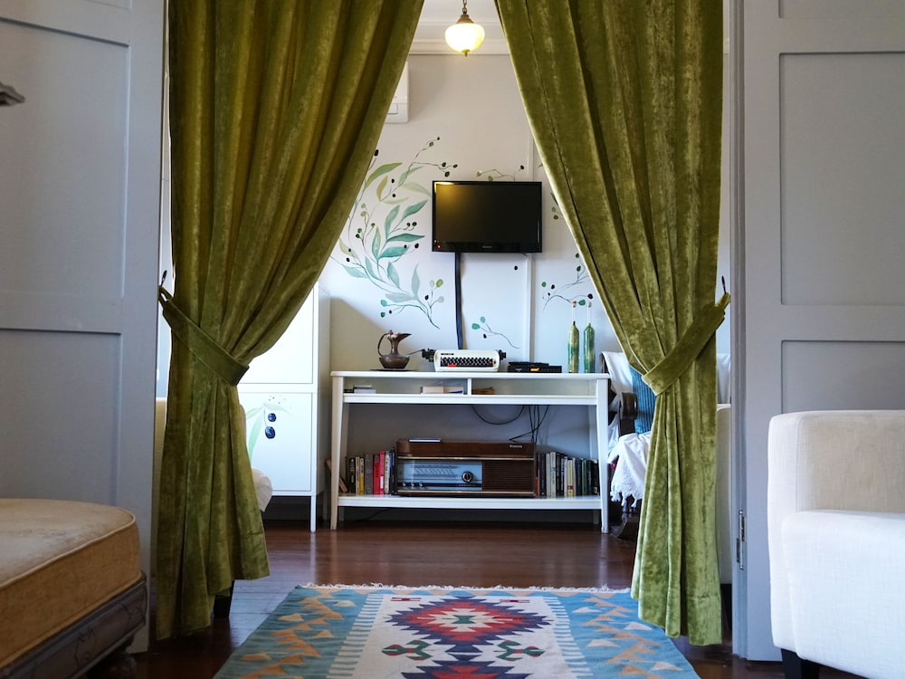 Tilas House No8 - Yurt - Image 25