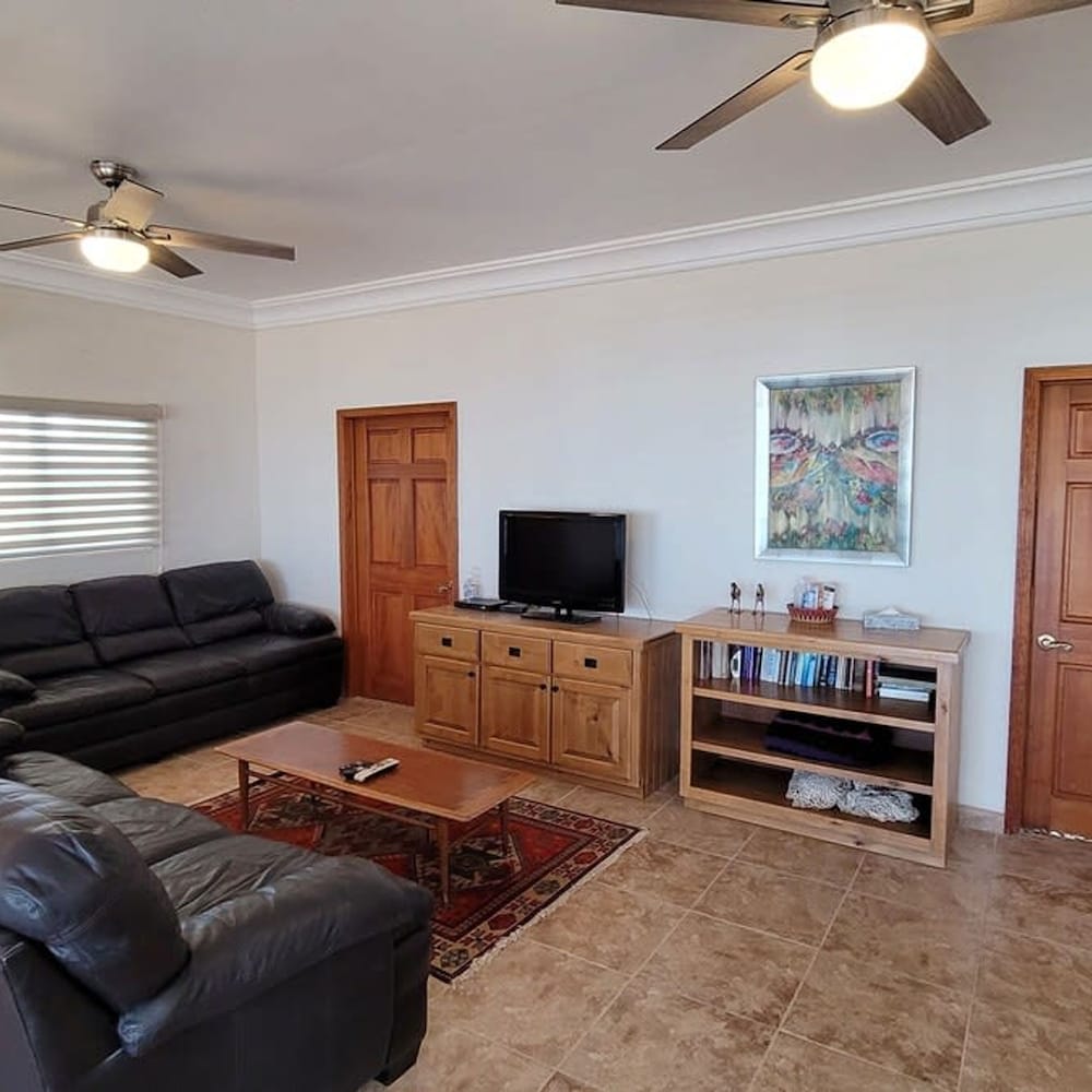 Casa Evita 3 Bedroom Beachfront Home