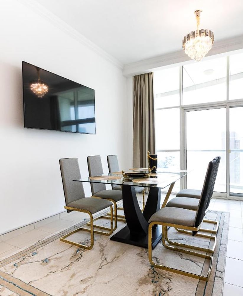 GLOBALSTAY Scala Tower with Free Parking