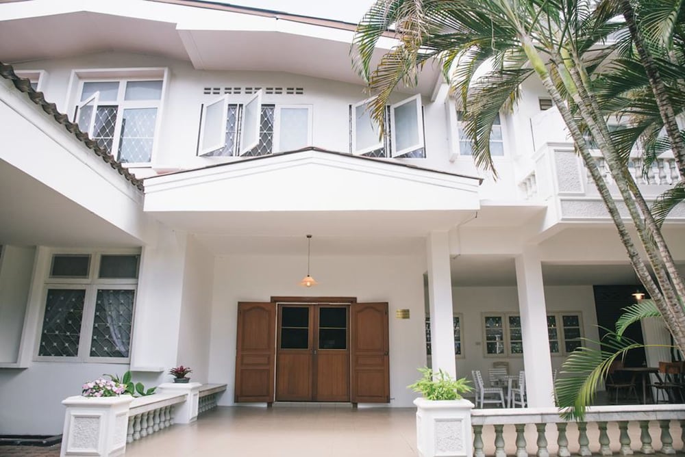 Double Tree House