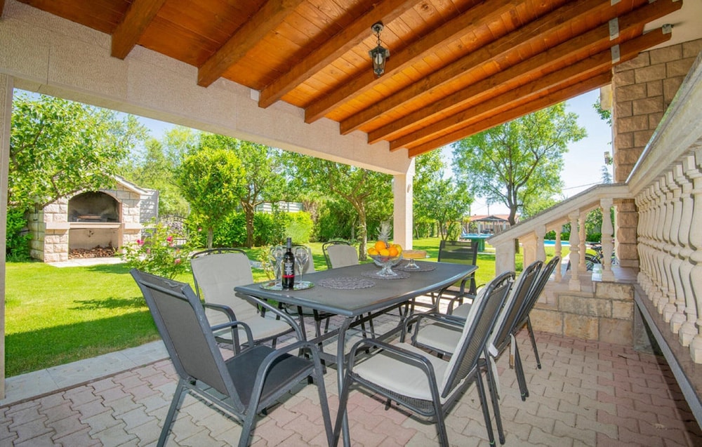 Villa in Croatia Near Blue & Red Lakes
