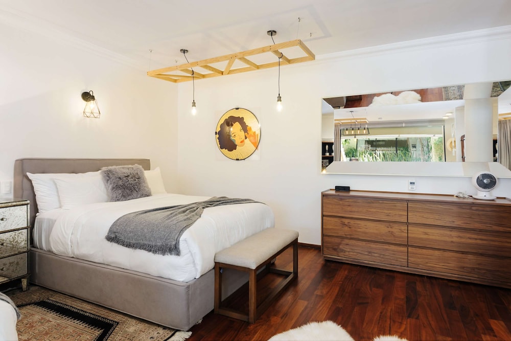 w Inviting 4BR in Condesa photo 3