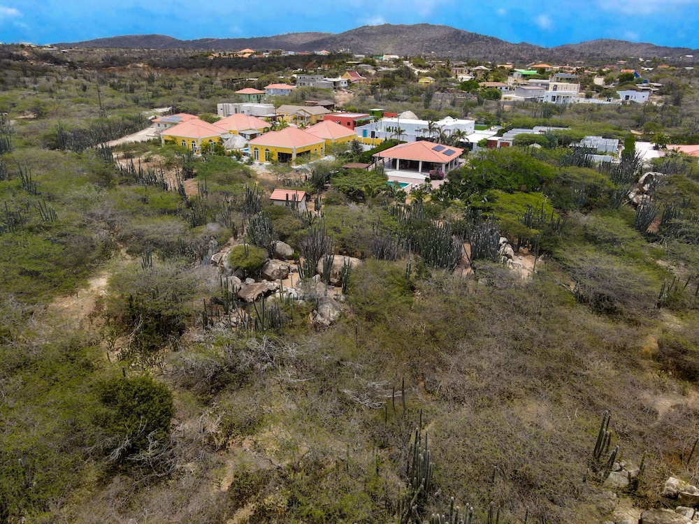Picaron Villas in Santa Cruz