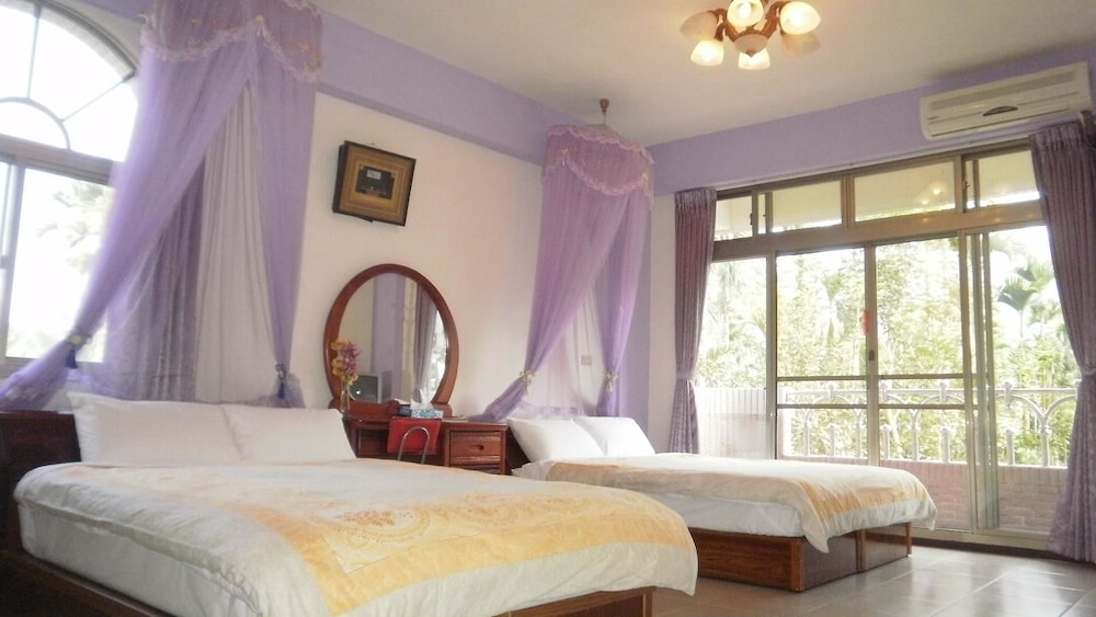 Flora Rexort Guesthouse view 5