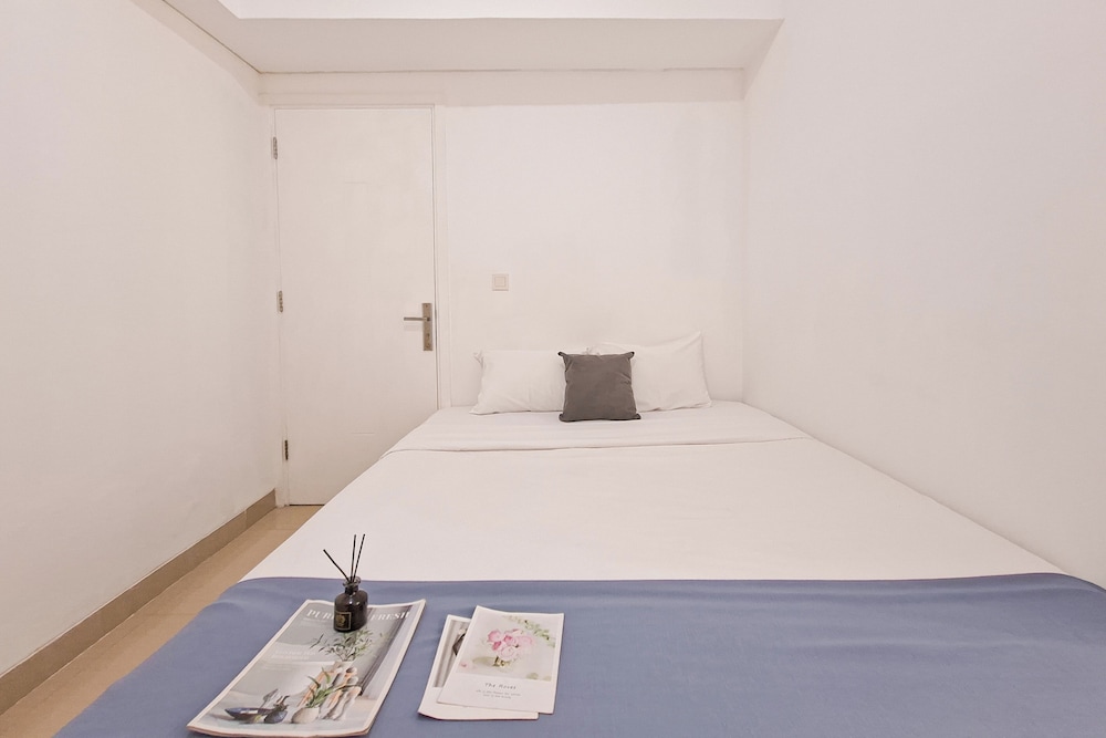 Simply Look 2Br Apartment Poris 88