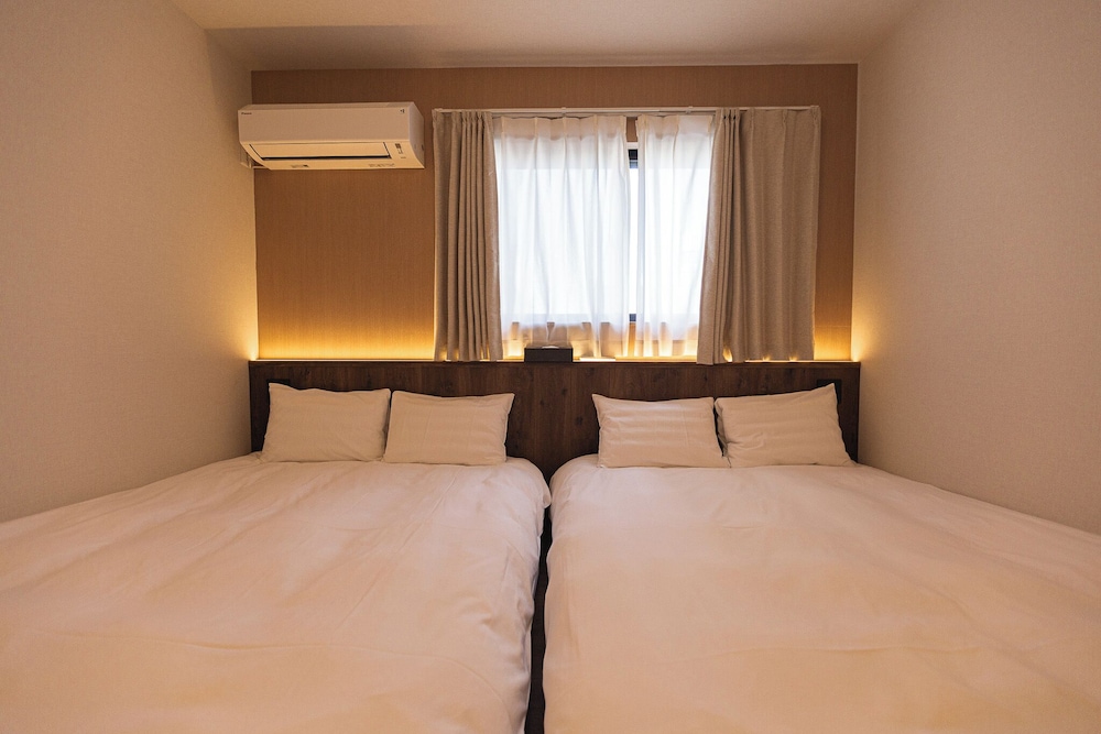 b&FLAT-Hanazono