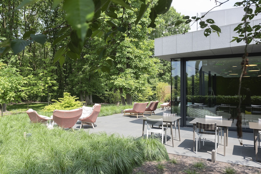 Lithium Bed Zen & Breakfast