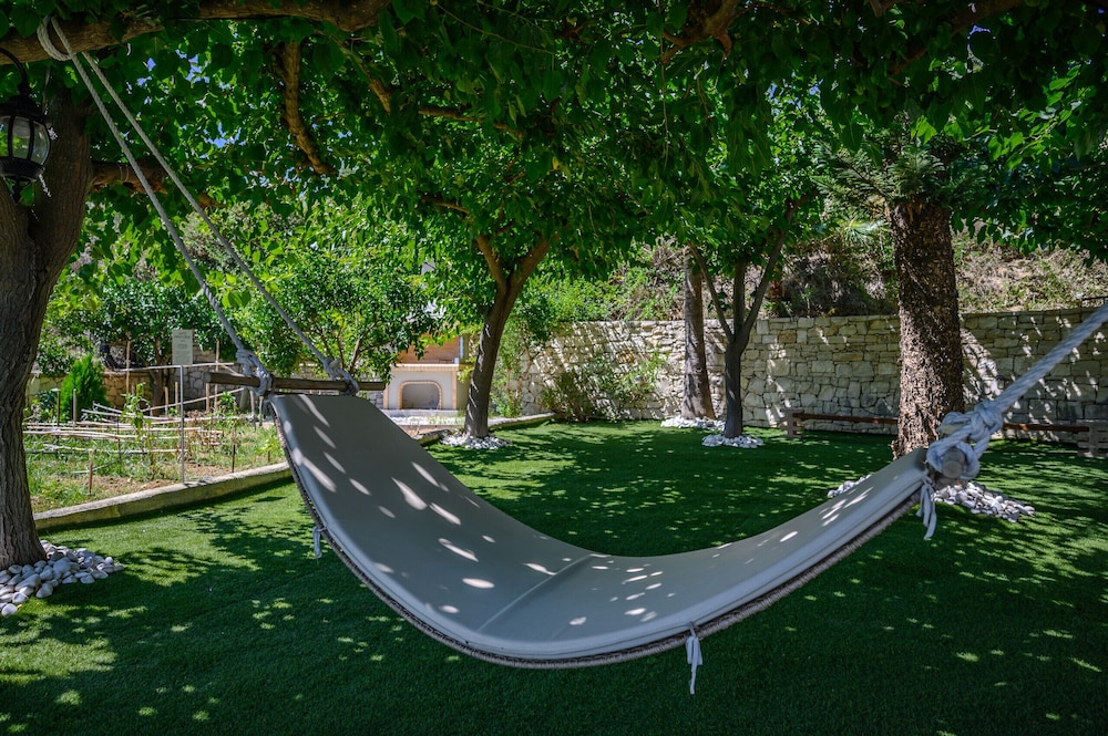 Kipo Paradiso Spa Yoga & Gym resort Villa