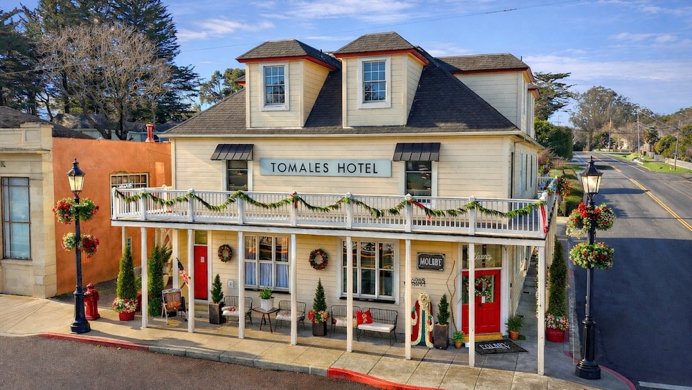 Tomales Hotel