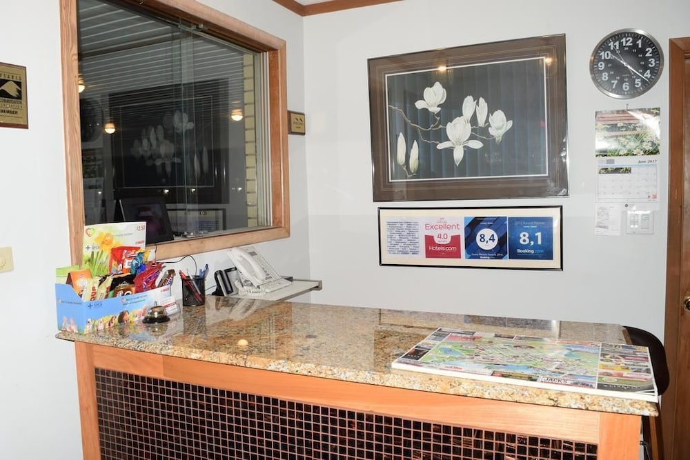 Lundy's Motel - Image 4