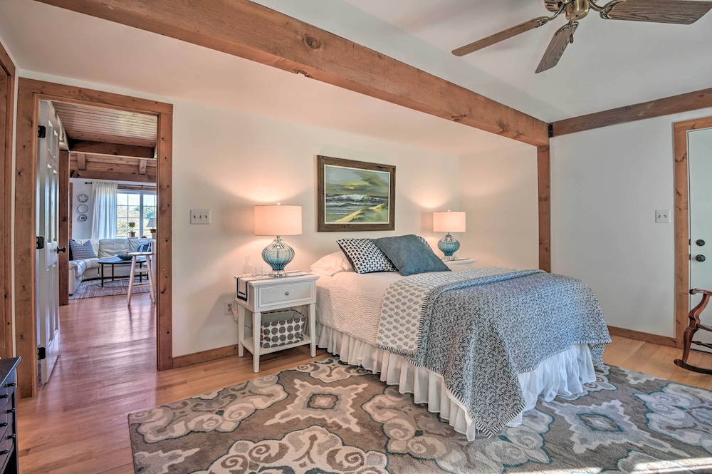Lovettsville Cottage in Heart of Wine Country - Property Image 27