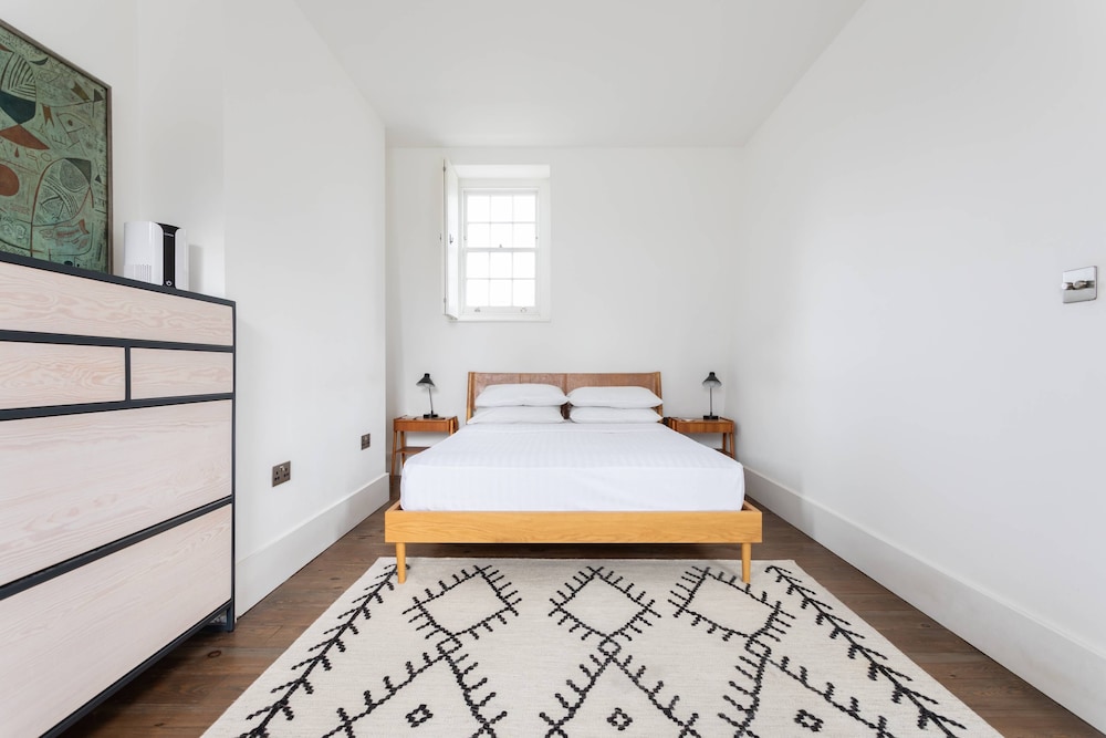 Gladstone Street by Onefinestay