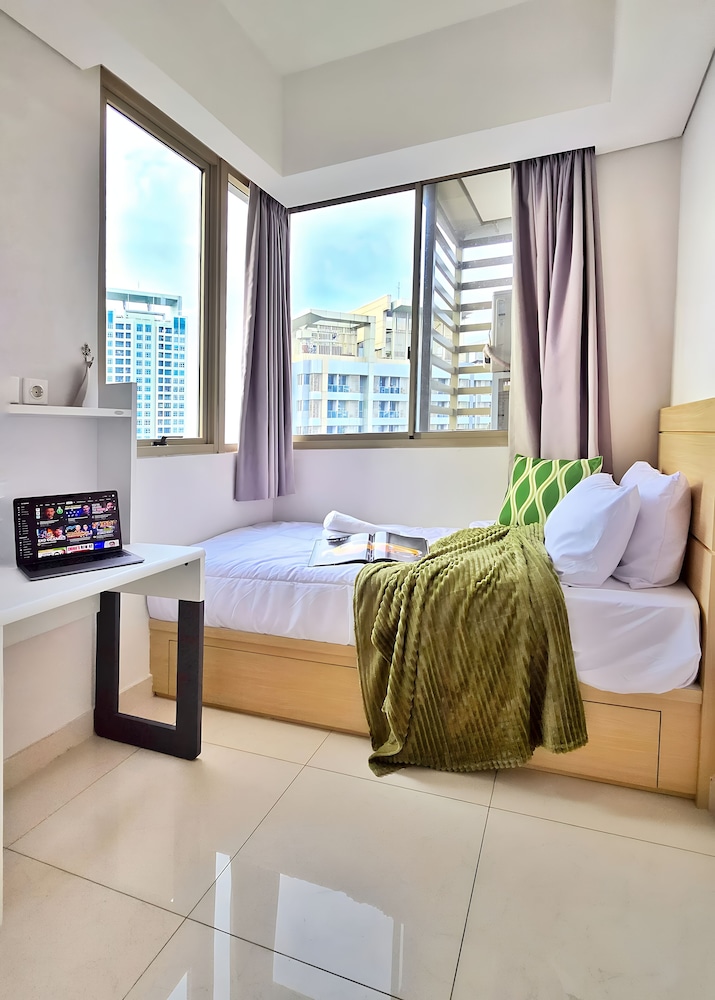 Staysanliving - Taman Anggrek Residence