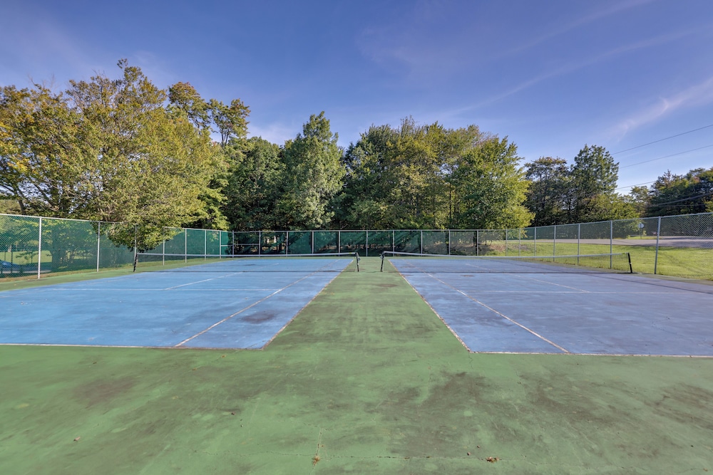 Tobyhanna Home w/ Game Room  Lake Access! - Property Image 3