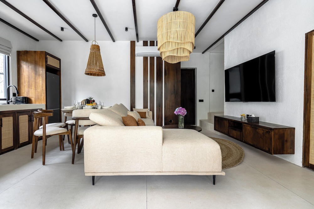 Sacred Jungle by EVDEkimi Ubud – Modern Villas and Apartments with Kitchens, Pools, & Personalized Concierge Service