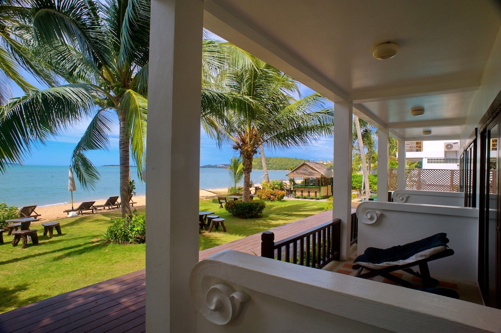 Baan Bophut Beach Hotel Samui