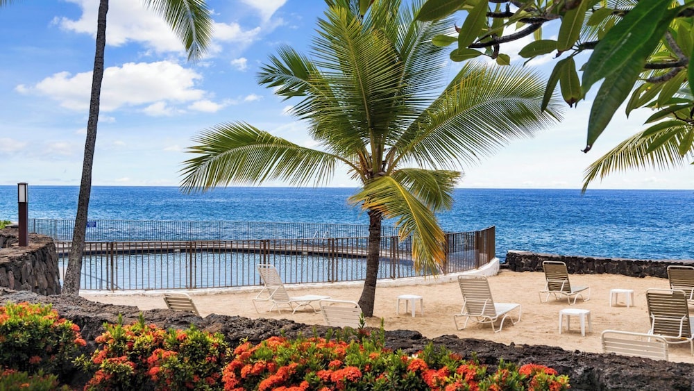 Newly Remodeled - Ocean View - AC - Ground Floor - Vrkcv