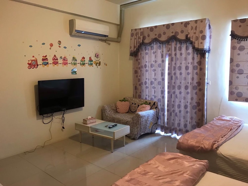 Warm&Sweet House view 4