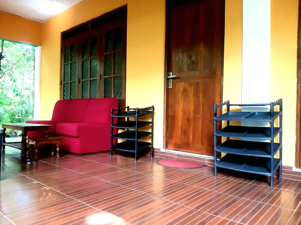 Palitha Home Stay