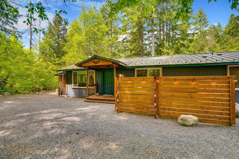 Packshack - Cozy Ski Cabin Mins From White Pass 2 Bedroom Home