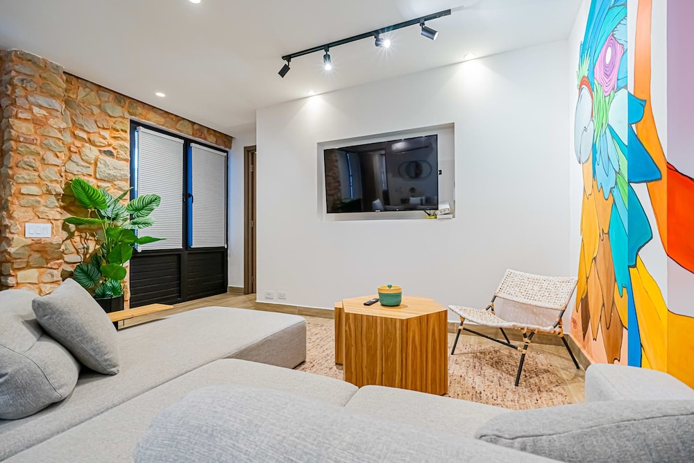 w Majestic 2BR w Modern Deco in Casco Viejo